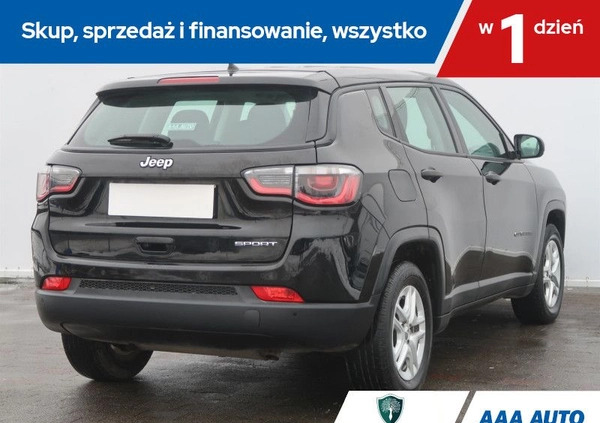 Jeep Compass cena 68000 przebieg: 118973, rok produkcji 2017 z Sucha Beskidzka małe 106